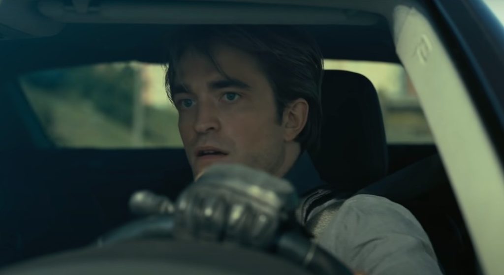 Robert Pattinson sigue confundido por el guion de Tenet