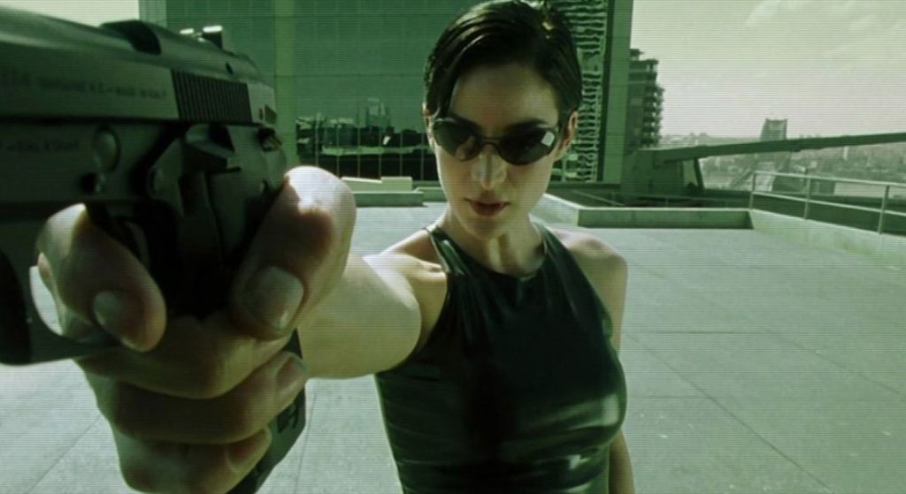 Directora de Matrix manda al diablo a Ivanka Trump y a Elon Musk