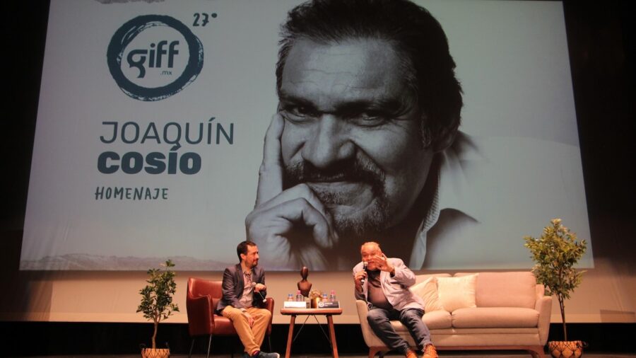 Como parte del homenaje que le brindó la 27° edición del GIFF, Joaquín Cosío compartió algunas experiencias en cine y teatro.